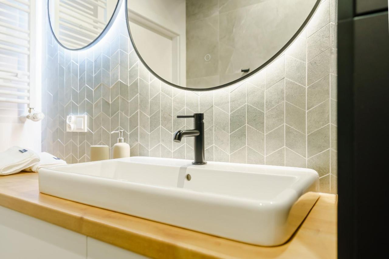 Apartamenty Lighthouse - Sauna & Fitness & Jacuzzi - Baltic Marina Residence 科沃布热格 外观 照片